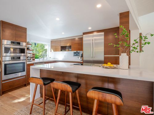 20922 Keller Rd, Topanga, CA, 90290-4262 | Card Image