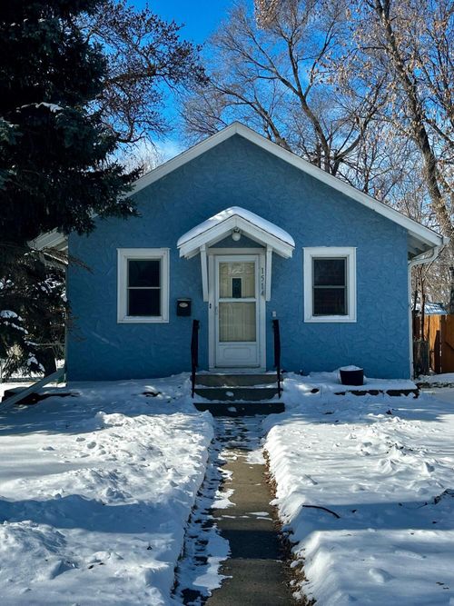 1514 S 1st Street, ABERDEEN, SD, 57401 | Card Image