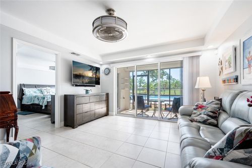 103-190 Pebble Beach Blvd, NAPLES, FL, 34113-8342 | Card Image