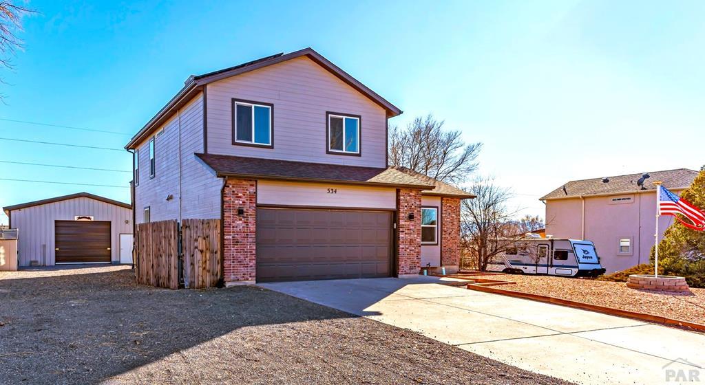 Hook Dr, Pueblo West, CO 81007