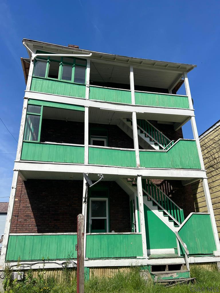 Vine St, Los Angeles, CA 90068