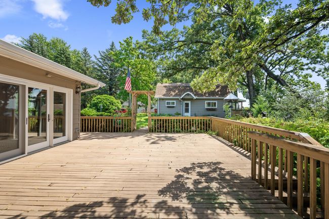 Deck | Image 44