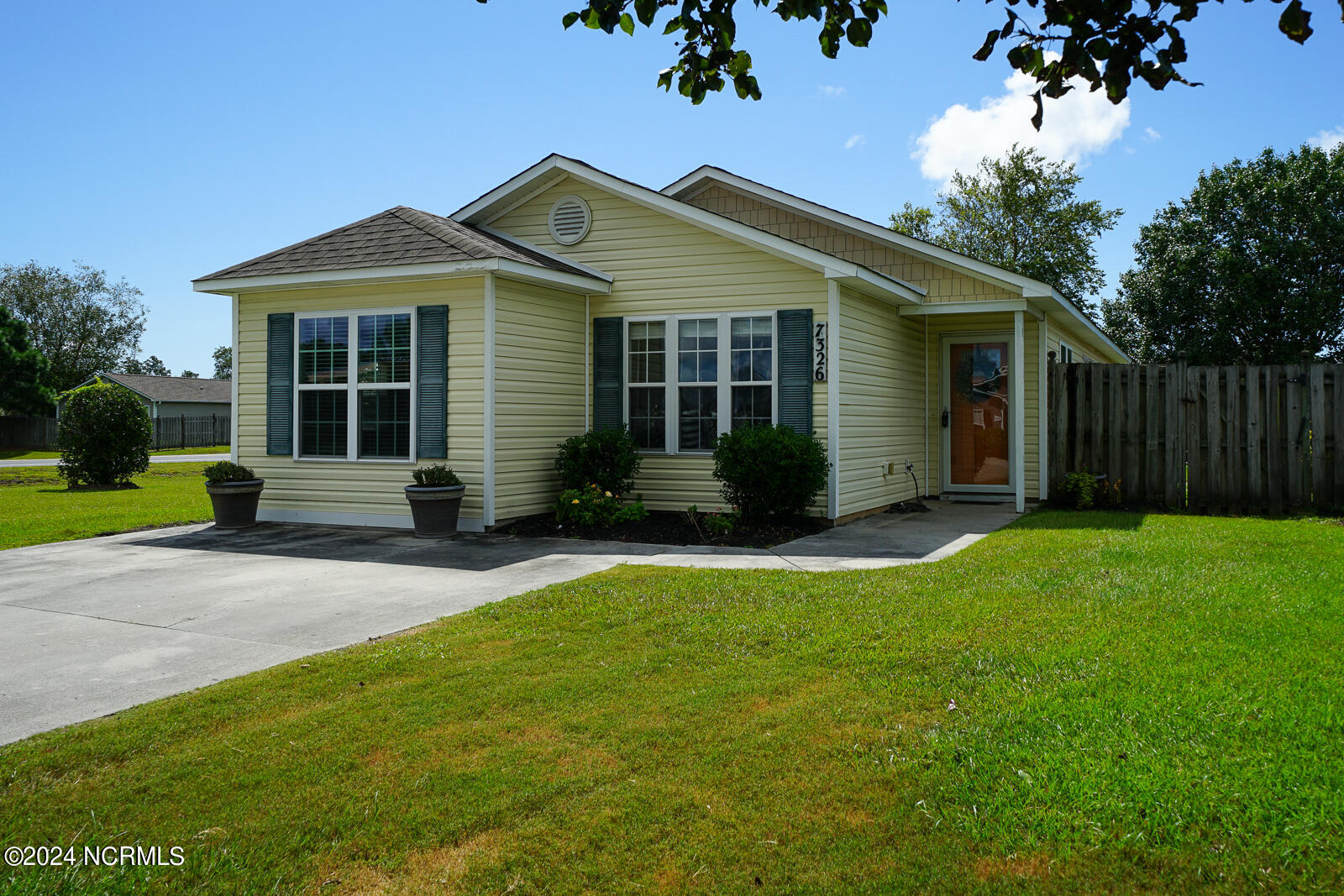 Haskell Ct, Wilmington, NC 28411