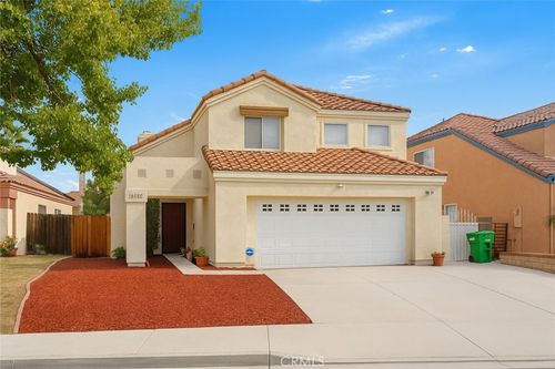16588 War Cloud Dr, Moreno Valley, CA, 92551-2528 | Card Image