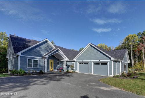 5 Thrushwood Ln, Great Barrington, MA, 01230-8912 | Card Image