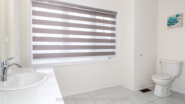 2214 Lozenby St, House other with 3 bedrooms, 3 bathrooms and 2 parking in Innisfil ON | Image 19