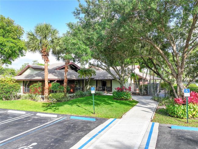 272 Beaver Dam Ct, Townhouse with 2 bedrooms, 2 bathrooms and null parking in Royal Palm Beach FL | Image 36
