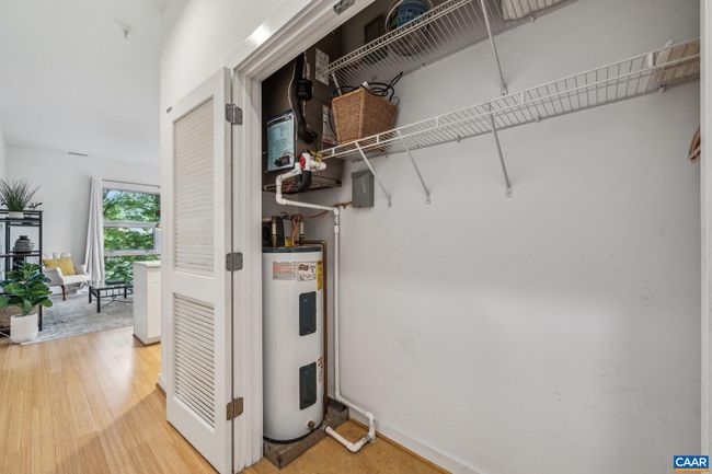 APT-1 - 820 E High St, Condo with 1 bedrooms, 1 bathrooms and null parking in CHARLOTTESVILLE VA | Image 22