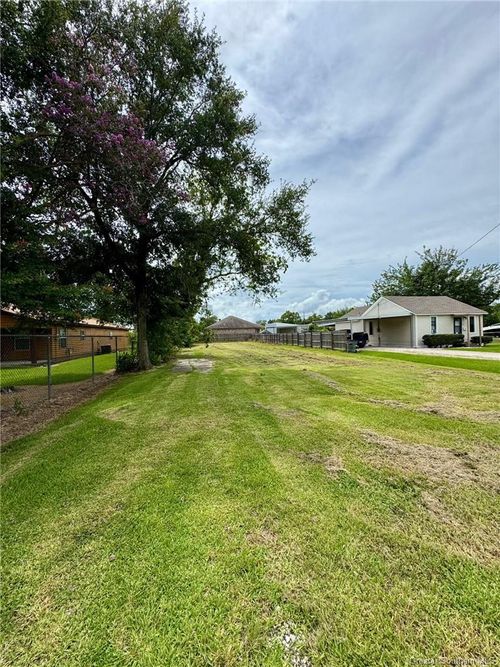 3210 Reidway St, Lake Charles, LA, 70601-8761 | Card Image