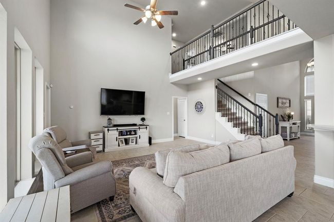 6902 N Elmwood Trl, House other with 4 bedrooms, 4 bathrooms and 2 parking in Katy TX | Image 11