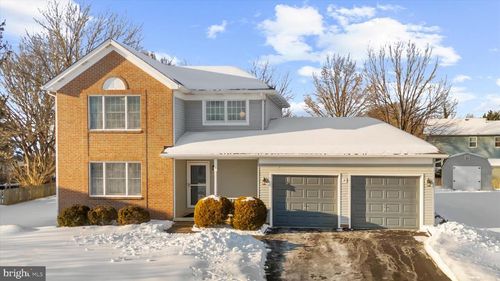 264 Providence Cir, WALKERSVILLE, MD, 21793-8166 | Card Image