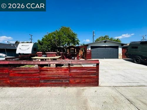 1472 Mount Whitney Dr, San Jose, CA, 95127-4741 | Card Image
