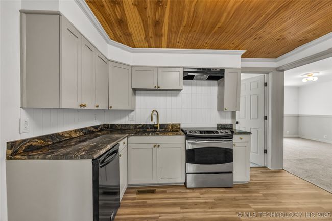 511 Maple St, House other with 2 bedrooms, 1 bathrooms and null parking in Sapulpa OK | Image 28