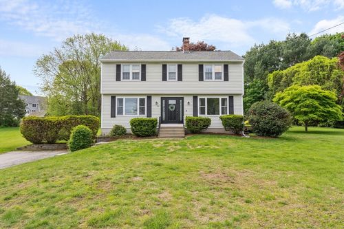 26 Dodge Rd, Sutton, MA, 01590-3839 | Card Image