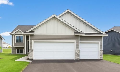 17750 Empire Trl, Lakeville, MN, 55044-5174 | Card Image