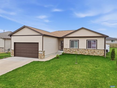 2855 W Rose Street, Lincoln, NE, 68522 | Card Image