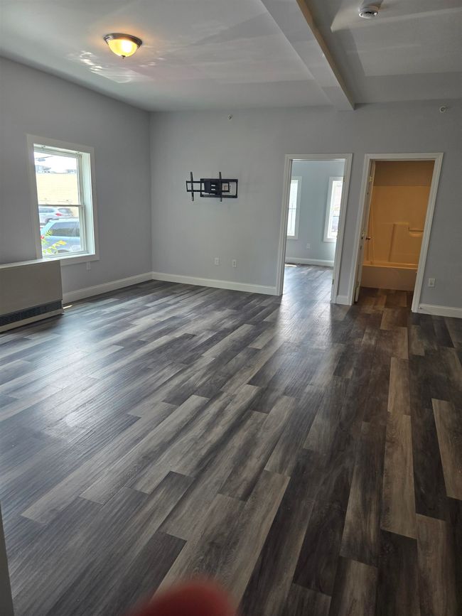 APT-1 - 165-1 W Hancock St, Condo with 2 bedrooms, 1 bathrooms and null parking in Manchester NH | Image 4