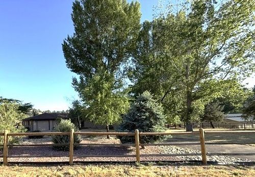 26931 Columbia Way, Tehachapi, CA, 93561-9235 | Card Image