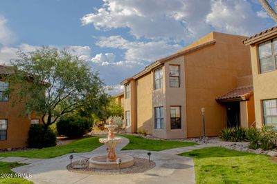 132 - 6651 N Campbell Avenue, Condo with 2 bedrooms, 2 bathrooms and null parking in Tucson AZ | Image 1