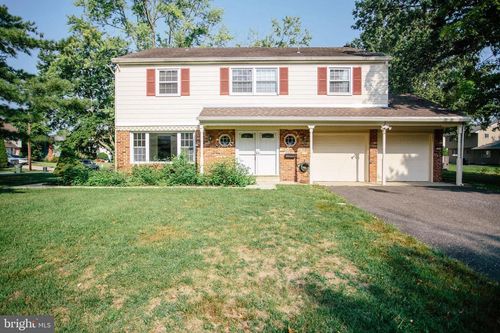 1016 Eagle Ln, CHERRY HILL, NJ, 08003-3242 | Card Image