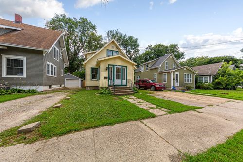 518 E 5th St, Albert Lea, MN, 56007-3033 | Card Image