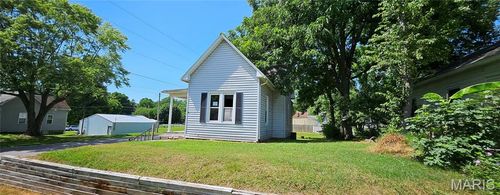 718 2nd St W, Scott City, MO, 63780-2027 | Card Image