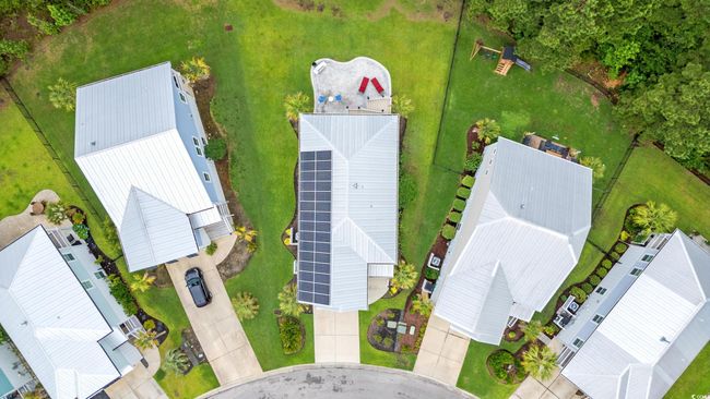 Aerial perspective of suburban area | Image 26
