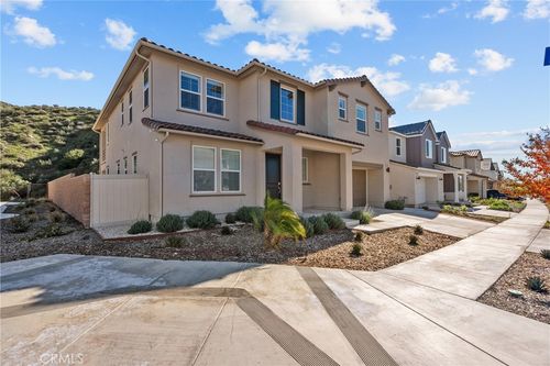 28332 Clarion Pl, Santa Clarita, CA, 91350-5895 | Card Image