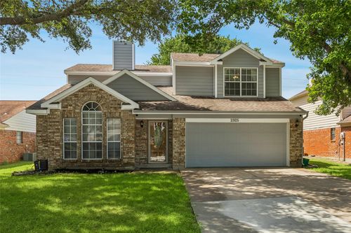 2325 Kildeer Trl, Grand Prairie, TX, 75052-7825 | Card Image