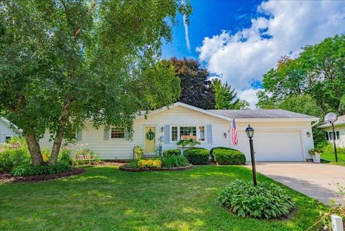2118 Gilbert Rd, MADISON, WI, 53711-3534 | Card Image