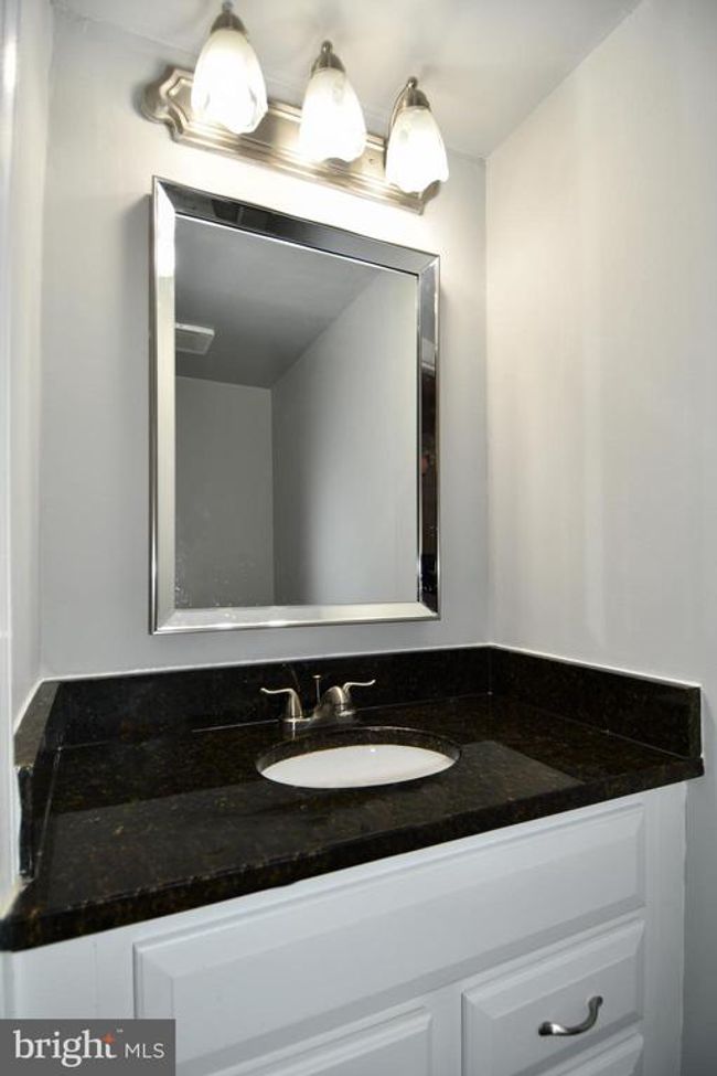 12604 Dulcinea Pl, Townhouse with 3 bedrooms, 3 bathrooms and null parking in WOODBRIDGE VA | Image 28
