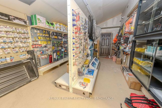 139 Main St, Home with 0 bedrooms, 2 bathrooms and null parking in Seeleys Bay ON | Image 18