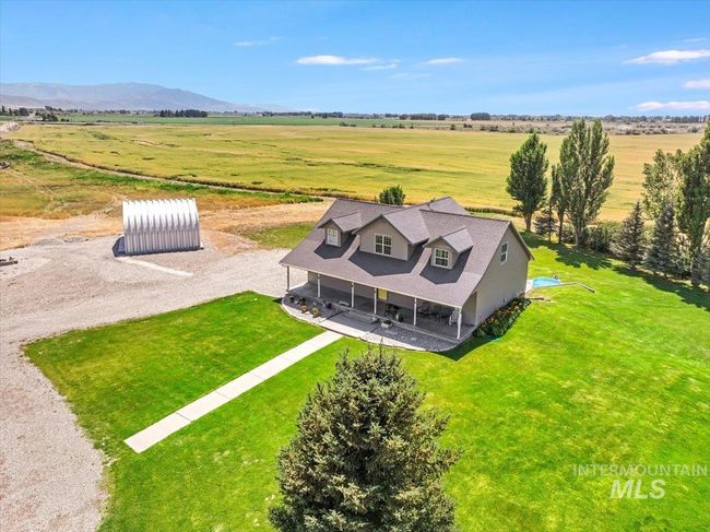 294 N 950 E, House other with 4 bedrooms, 3 bathrooms and 2 parking in Declo ID | Image 6