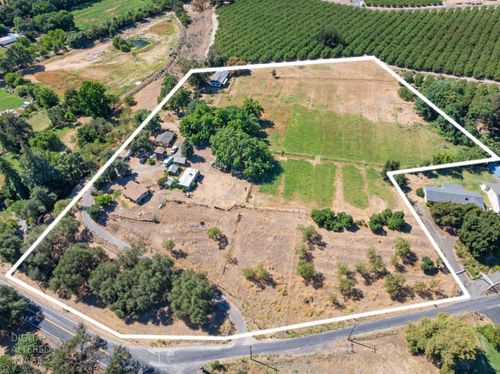 10517 Olive Road, Oakdale, CA, 95361 | Card Image