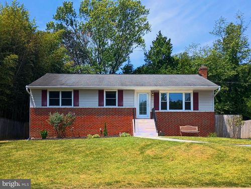 7100 Old Chapel Dr, BOWIE, MD, 20715-6002 | Card Image