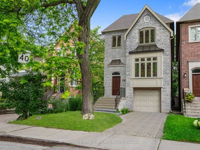 136 Bowood Ave, House other with 4 bedrooms, 4 bathrooms and 2 parking in Toronto ON | Image 1