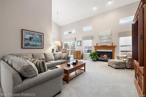 30847 Palmer Dr, Novi, MI, 48377-4520 | Card Image