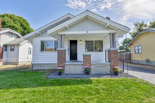 124 E Gordon Ave, Spokane, WA, 99207-1824 | Card Image