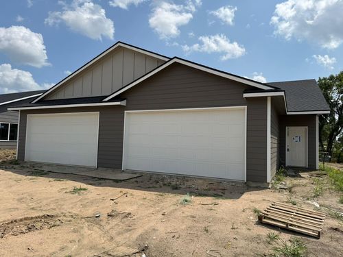 2929 Bunker Hill Dr, Wichita, KS, 67210 | Card Image