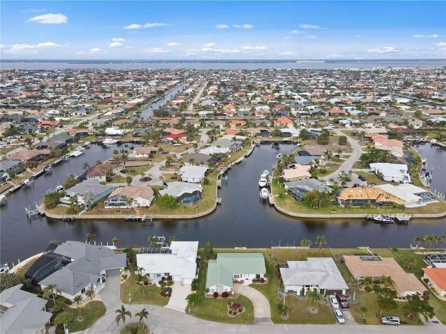 2218 Cassino Ct, House other with 3 bedrooms, 2 bathrooms and null parking in PUNTA GORDA FL | Image 34