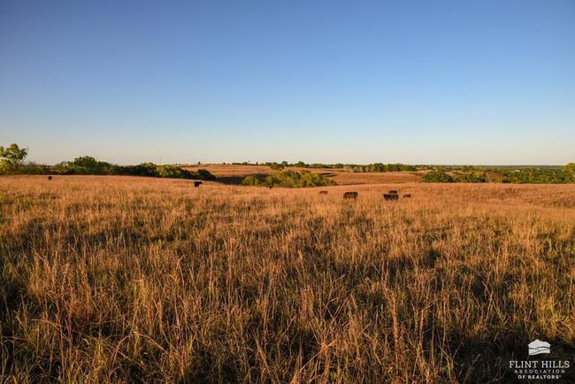 00000 Hi View Dr, Home with 0 bedrooms, 0 bathrooms and null parking in Manhattan KS | Image 32