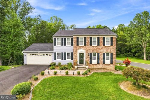 8715 Shadowlake Way, SPRINGFIELD, VA, 22153-2140 | Card Image
