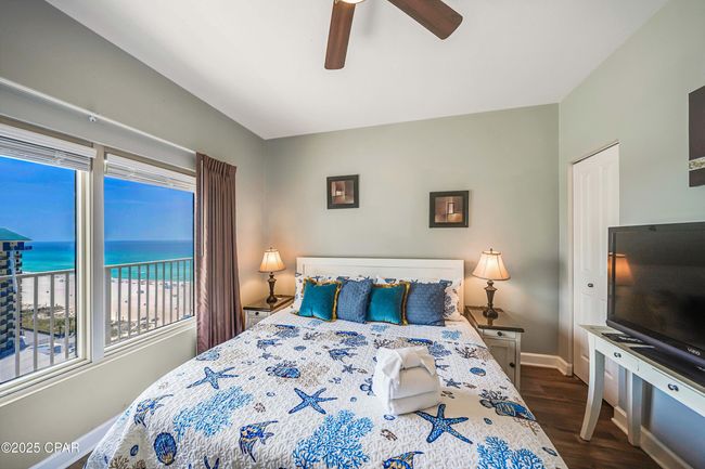UNIT-1125 - 9900 S Thomas Dr, Condo with 1 bedrooms, 2 bathrooms and null parking in Panama City Beach FL | Image 7