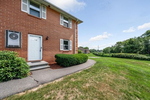 614 Elmwood Dr, Hudson, NH, 03051-3244 | Card Image