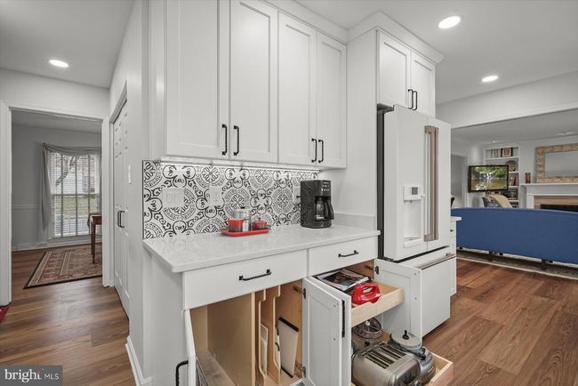 10698 John Ayres Dr, House other with 4 bedrooms, 3 bathrooms and null parking in FAIRFAX VA | Image 23