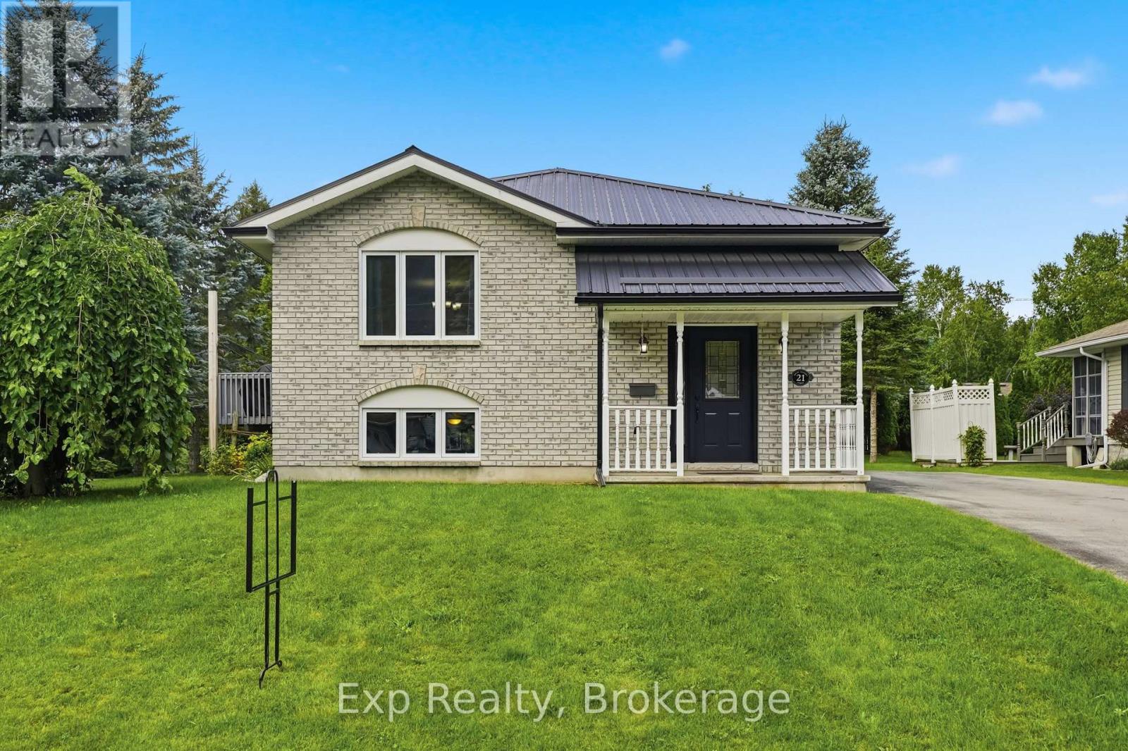 Residential in Marmora and Lake (Marmora Ward)