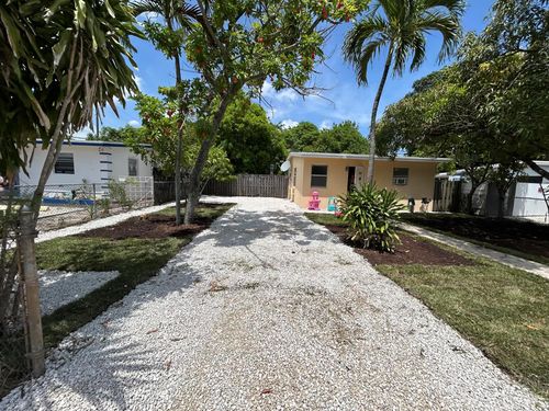 1563 Nw 10th Pl, Fort Lauderdale, FL, 33311-5801 | Card Image