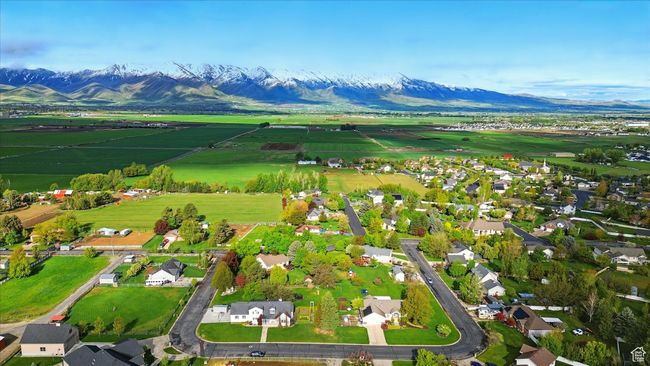 Aerial view of residential area with a mountainous background | Image 5