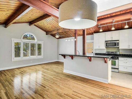 3614 Wawona Dr, San Diego, CA, 92106-1704 | Card Image