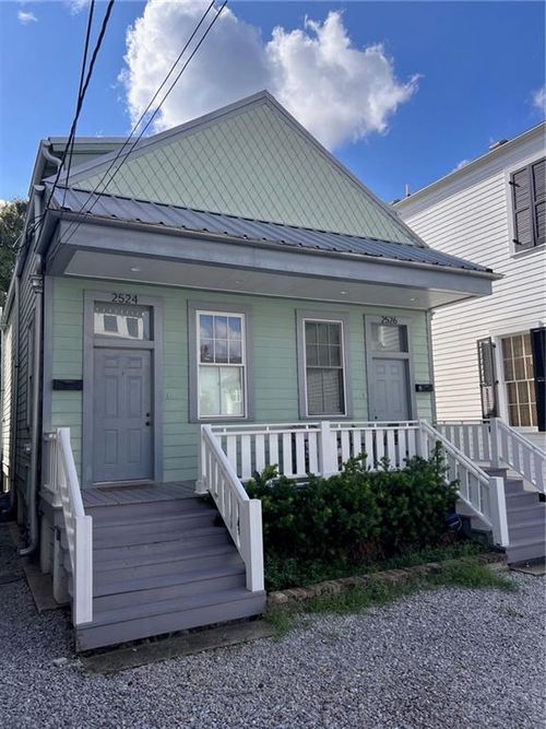 2526 Upperline St, New Orleans, LA, 70115-6335 | Card Image